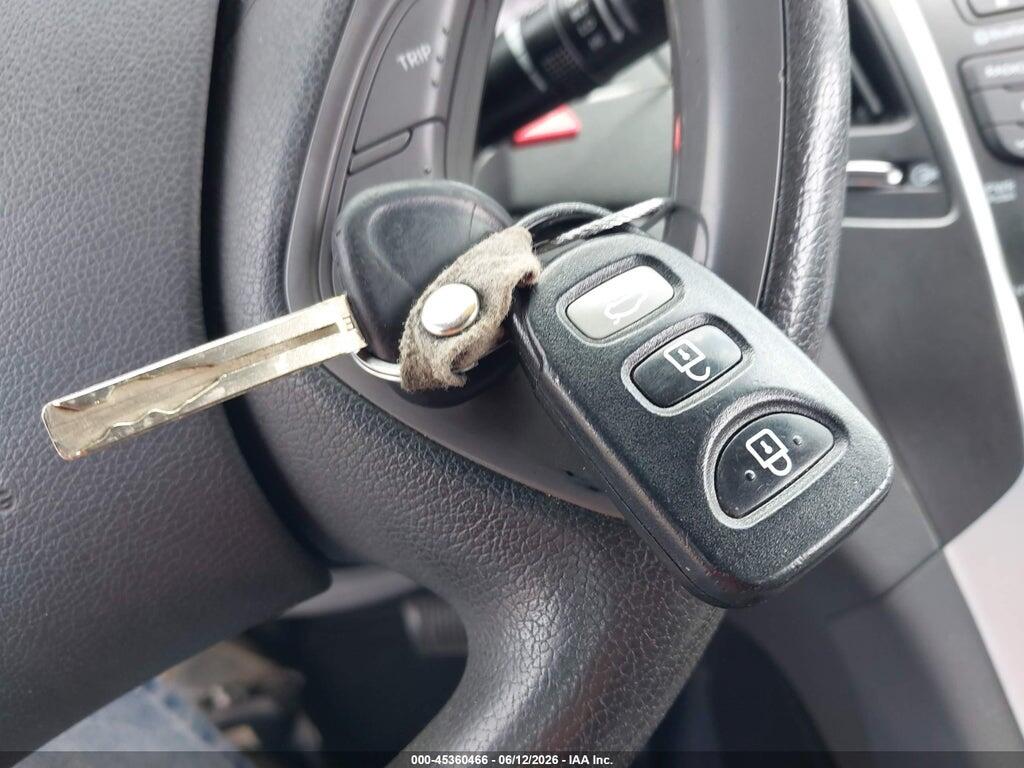 5NPEB4AC5EH873673 2014 HYUNDAI SONATA photo no. 11