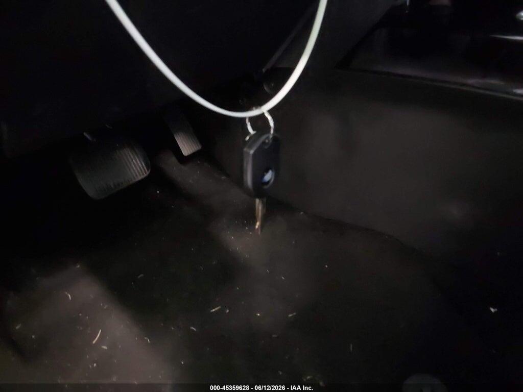 1FMCU0EGXBKC69150 2011 FORD ESCAPE photo no. 11
