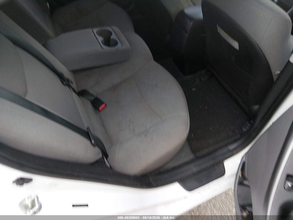 5NPDH4AE4GH690439 2016 HYUNDAI ELANTRA photo no. 8