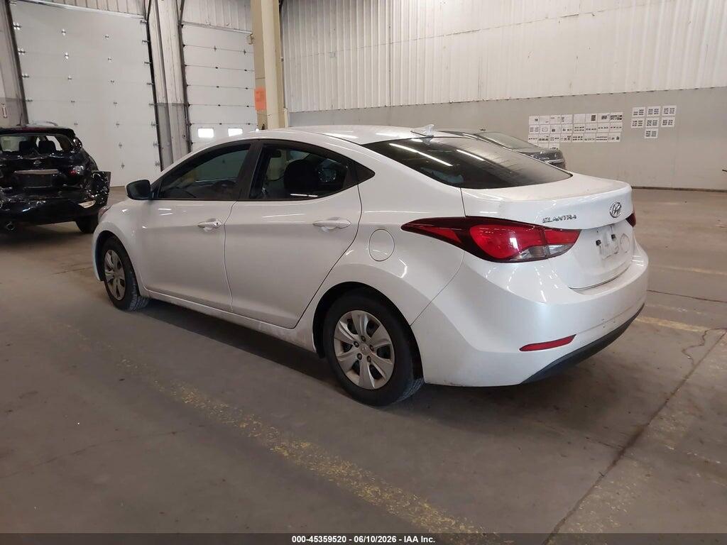 5NPDH4AE4GH695589 2016 HYUNDAI ELANTRA photo no. 3