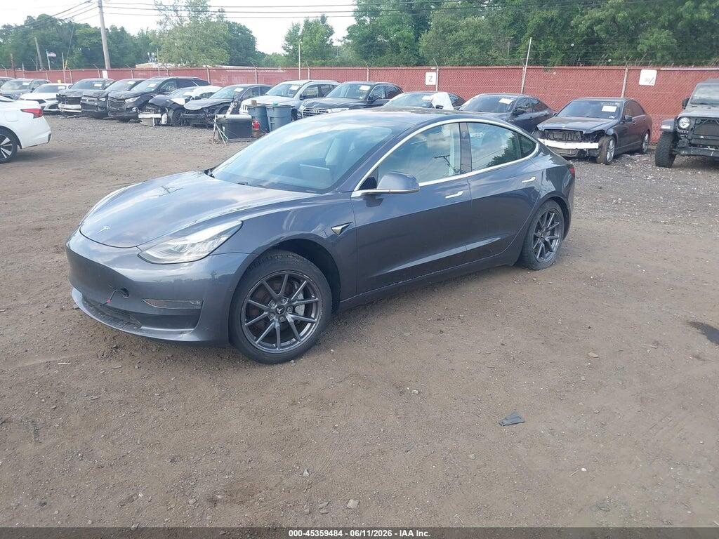 5YJ3E1EA7JF025762 2018 TESLA MODEL 3 photo no. 2