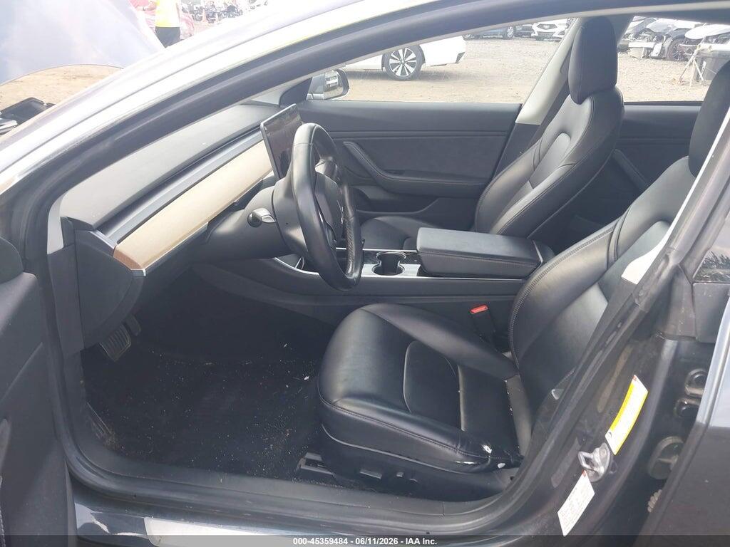 5YJ3E1EA7JF025762 2018 TESLA MODEL 3 photo no. 5