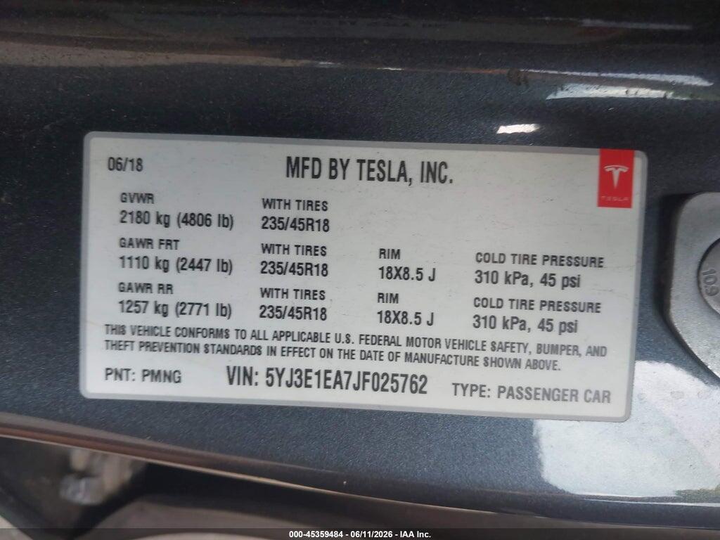 5YJ3E1EA7JF025762 2018 TESLA MODEL 3 photo no. 9