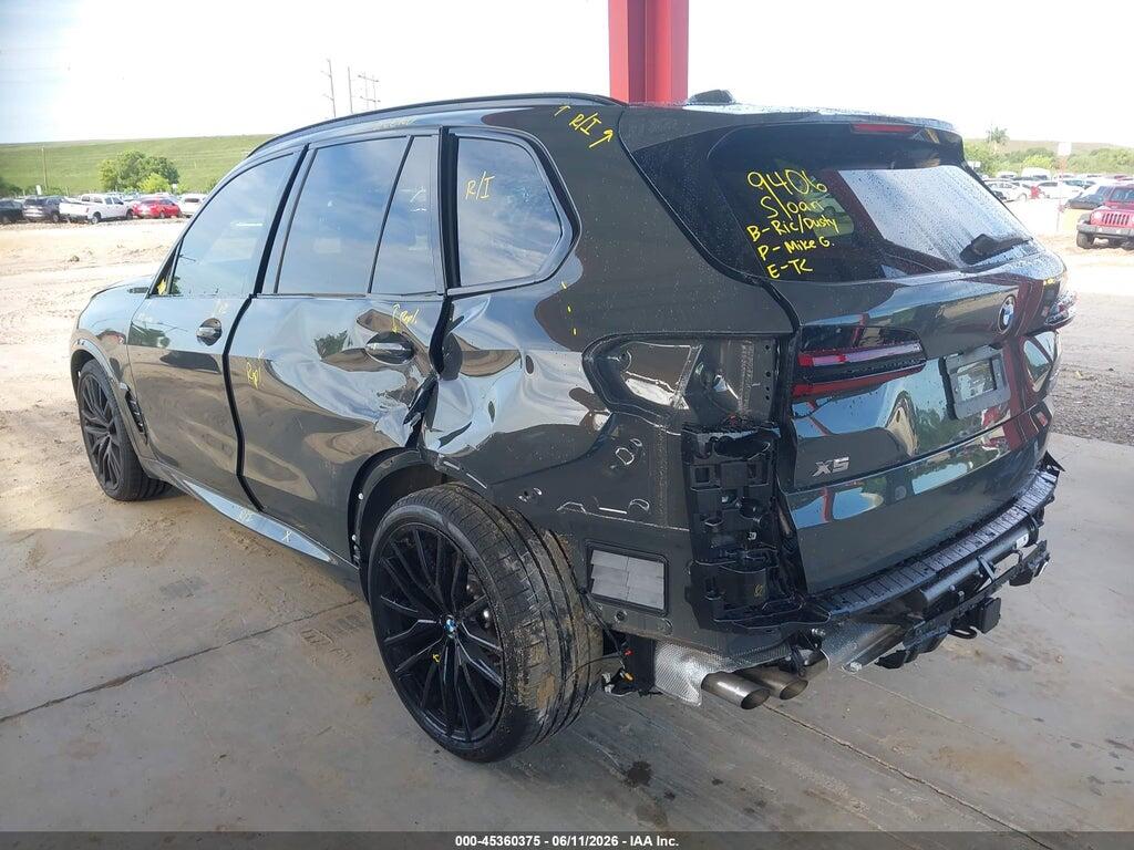 5UX33EU02T9305073 2026 BMW X5 photo no. 3