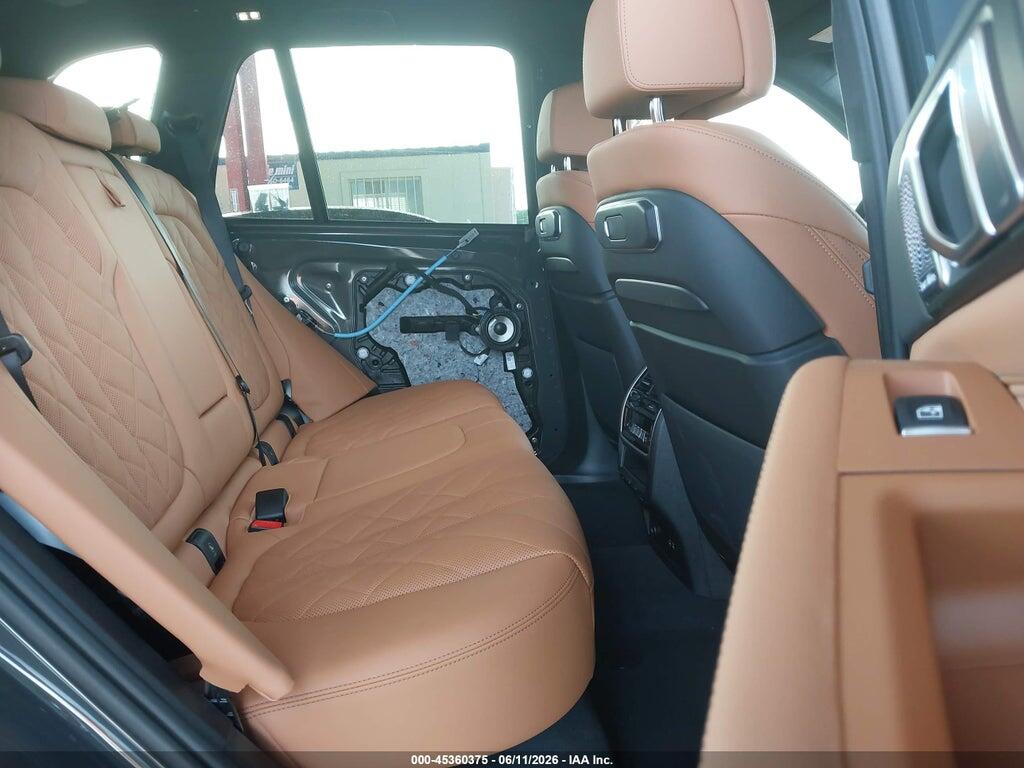 5UX33EU02T9305073 2026 BMW X5 photo no. 8
