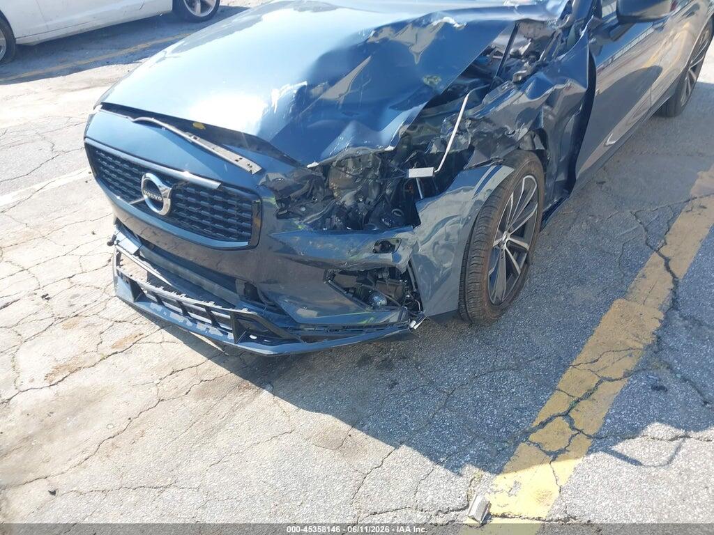 7JRL12FZ3NG153824 2022 VOLVO S60 photo no. 6