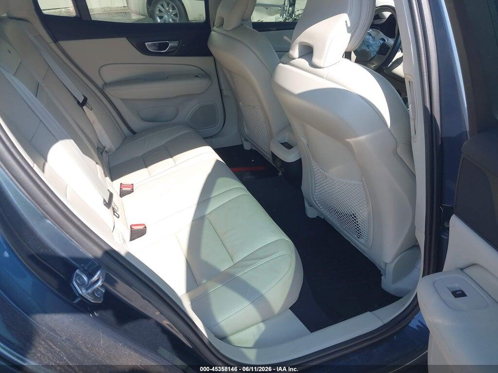 7JRL12FZ3NG153824 2022 VOLVO S60 photo no. 8