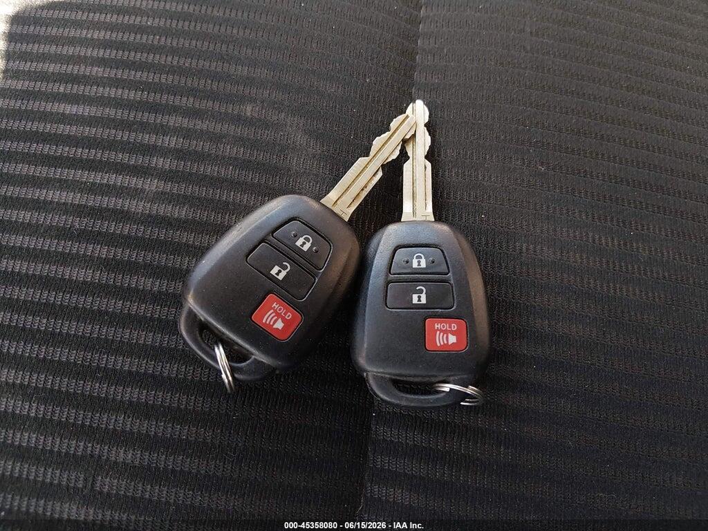 2T3BFREV4HW573460 2017 TOYOTA RAV4 photo no. 11