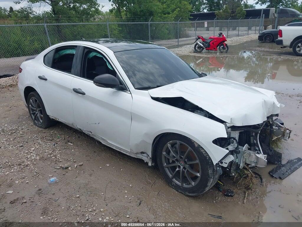 ZARFAEBN8J7563373 2018 ALFA ROMEO GIULIA photo no. 1