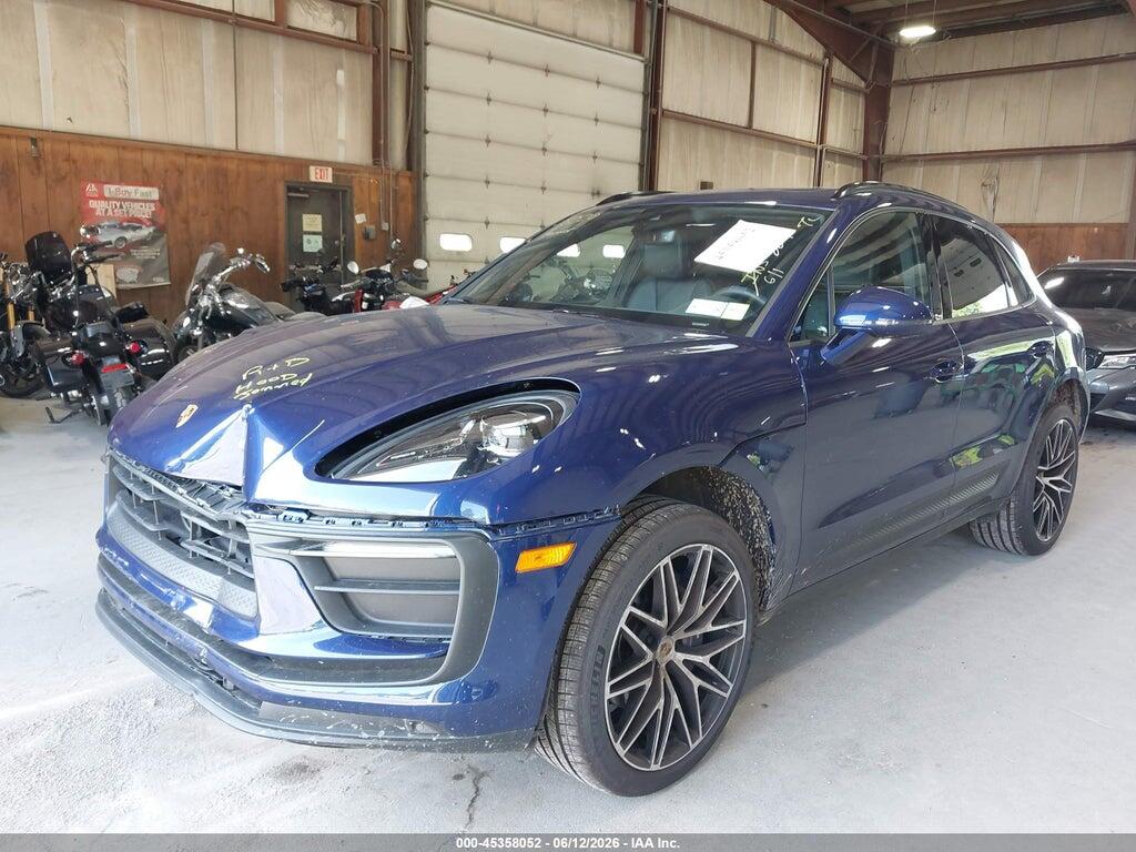 WP1AA2A54TLB07190 2026 PORSCHE MACAN photo no. 2