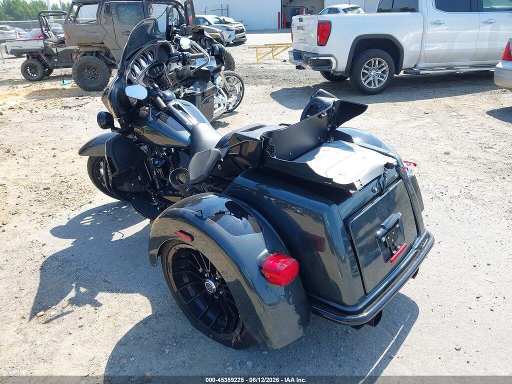 1HD1MAF13SB855165 2025 HARLEY-DAVIDSON FLHTCUTG photo no. 3