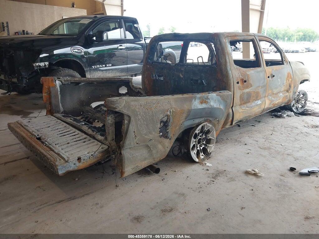 5TFCZ5AN0MX267582 2021 TOYOTA TACOMA photo no. 4