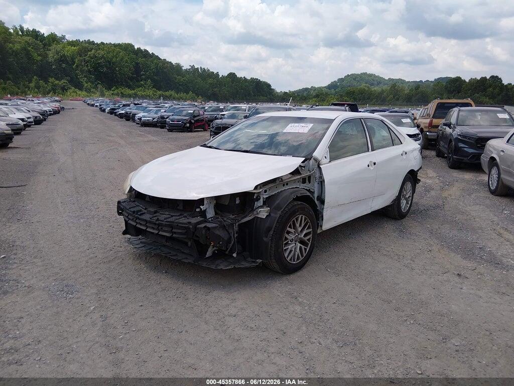 4T1BF1FK6HU665622 2017 TOYOTA CAMRY photo no. 2