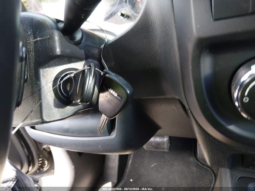 1C4NJDEB9DV234382 2013 JEEP COMPASS photo no. 11