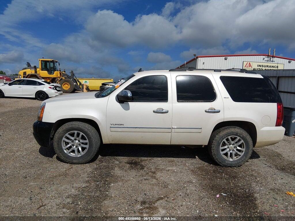 1GKS1CE02BR214409 2011 GMC YUKON photo no. 12
