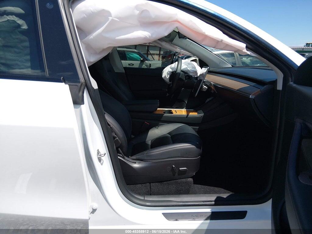 7SAYGDEF7NF326490 2022 TESLA MODEL Y photo no. 5