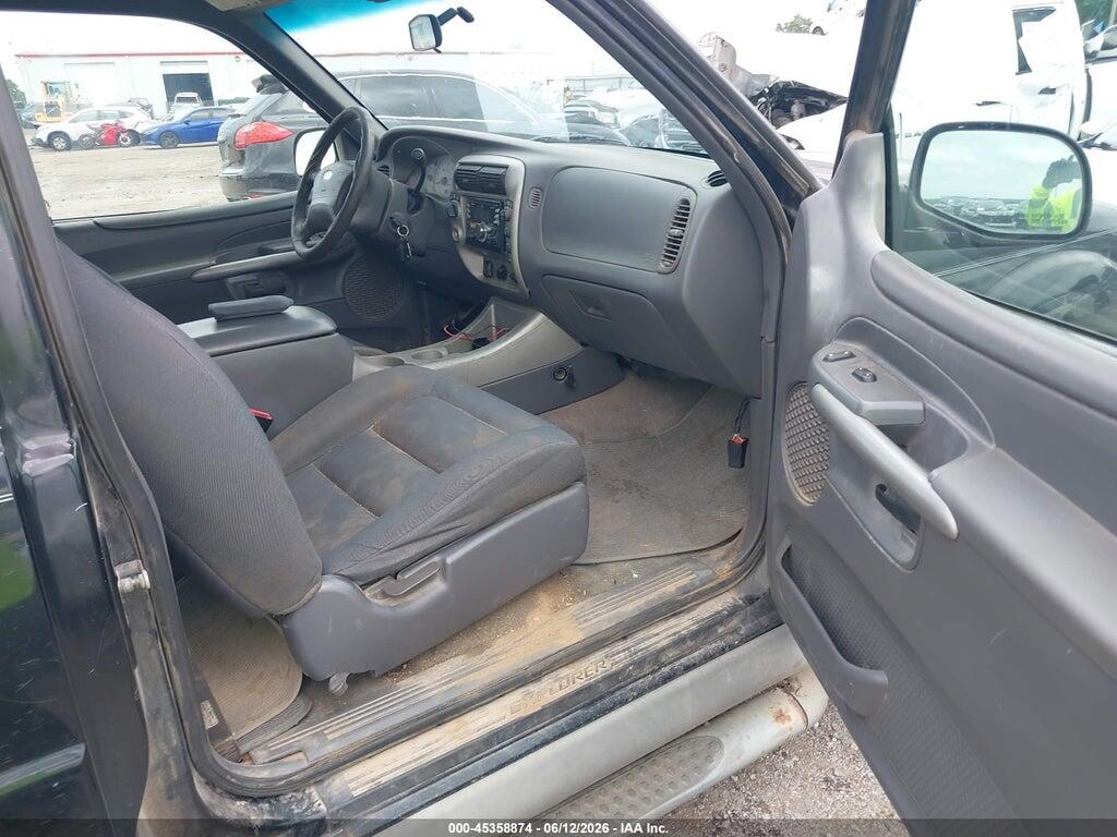 1FMYU70E31UC74777 2001 FORD EXPLORER SPORT photo no. 5