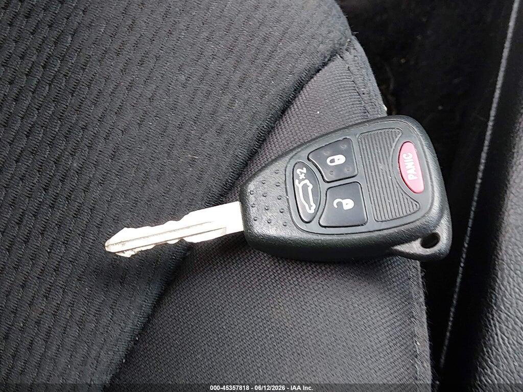 1C3CCBBB6DN600453 2013 CHRYSLER 200 photo no. 11