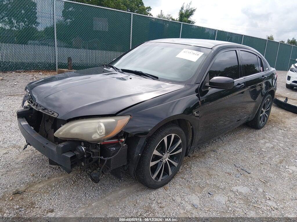 1C3CCBBB6DN600453 2013 CHRYSLER 200 photo no. 2