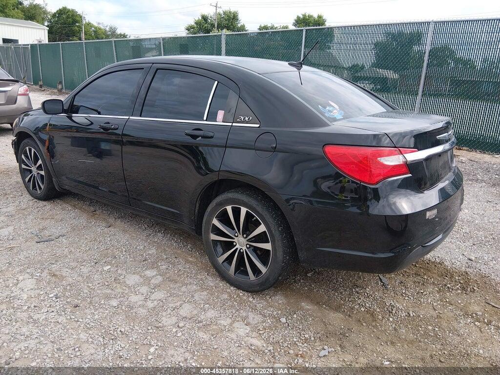 1C3CCBBB6DN600453 2013 CHRYSLER 200 photo no. 3