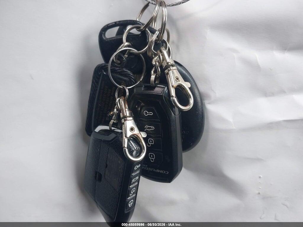 1GCDT136358124304 2005 CHEVROLET COLORADO photo no. 11