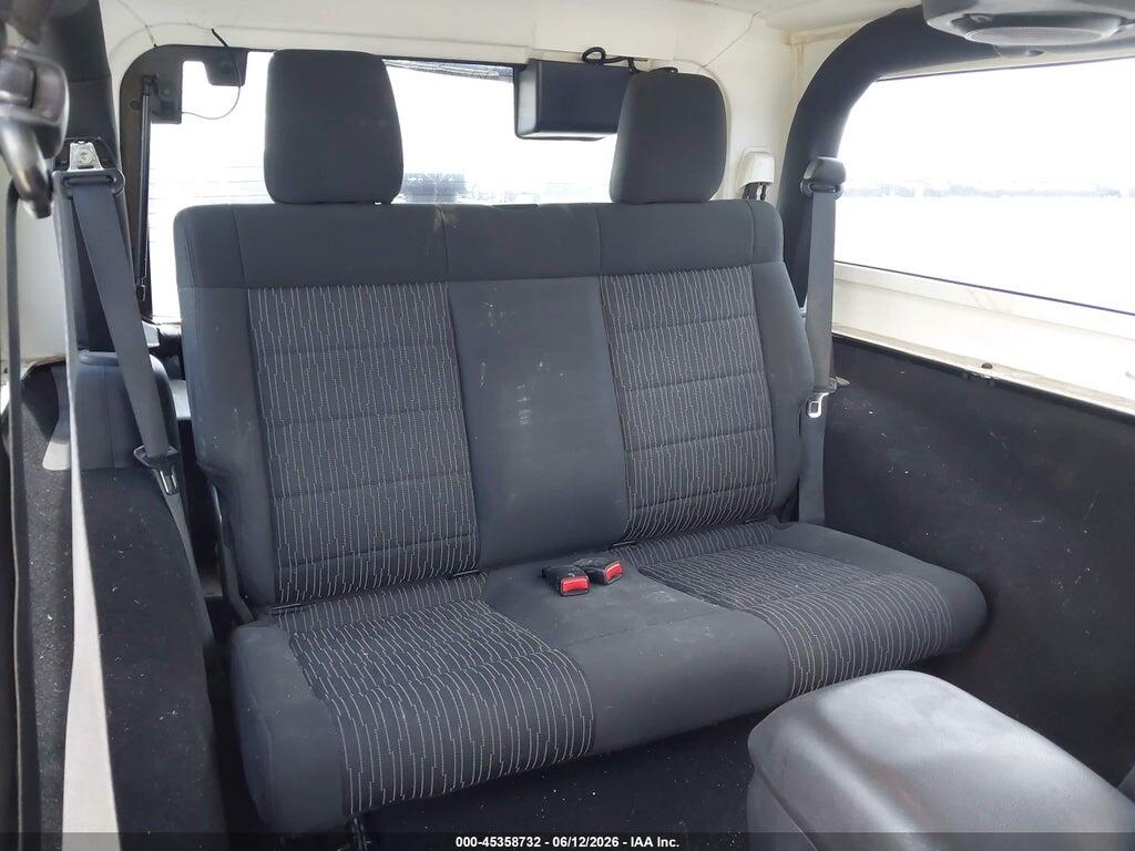 1J4AA2D19BL580604 2011 JEEP WRANGLER photo no. 8