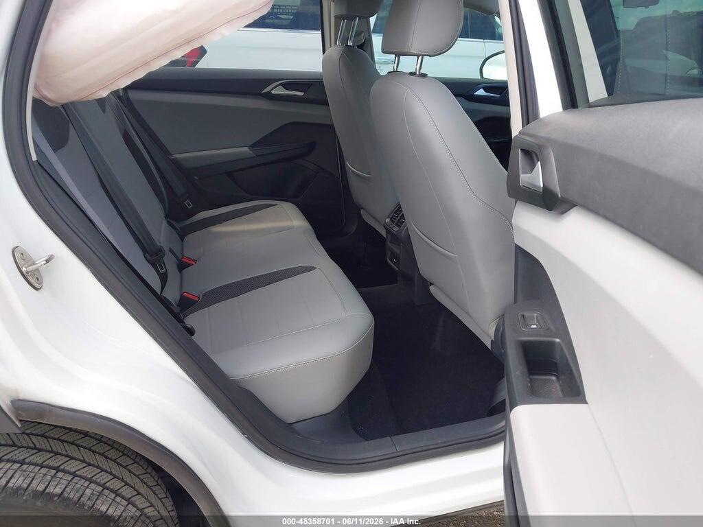 3VVTX7B20NM033165 2022 VOLKSWAGEN TAOS photo no. 8