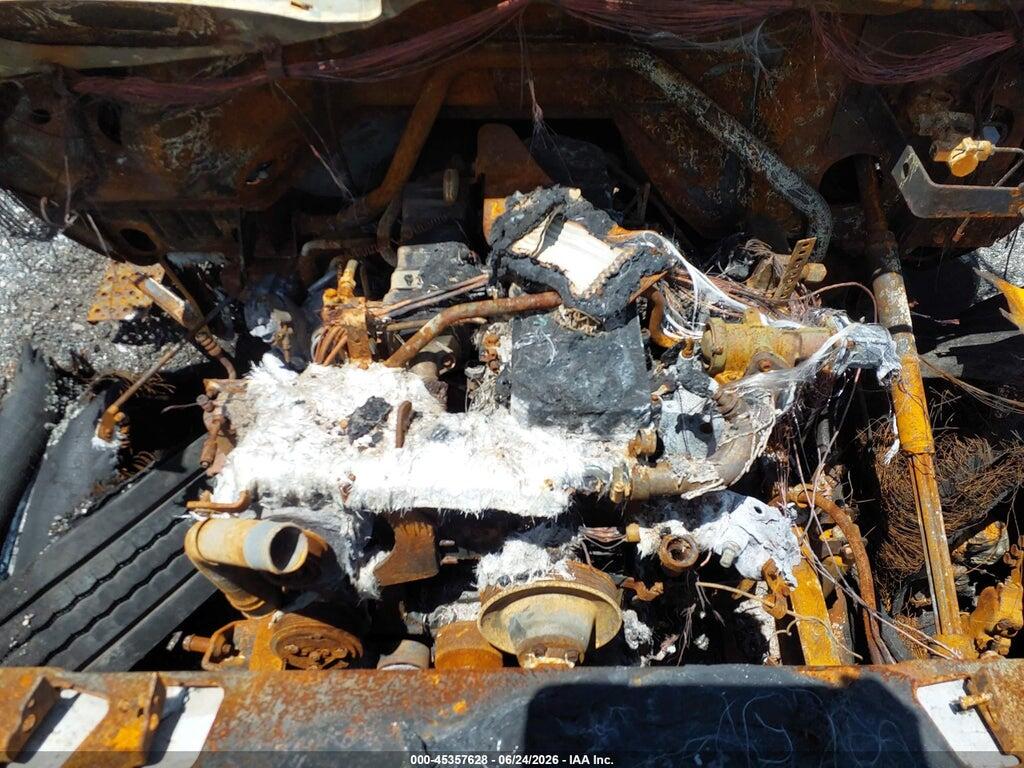3FRNF6FA8BV672604 2011 FORD F-650 photo no. 10