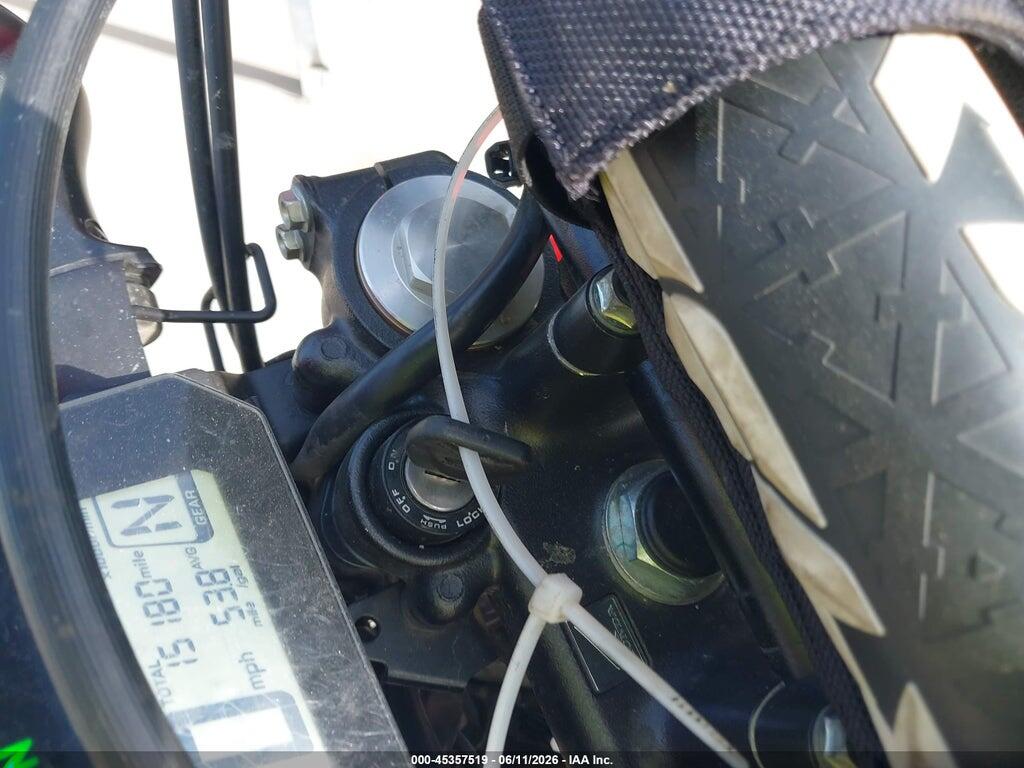 MLHND1612P5203000 2023 HONDA CRF300 photo no. 11