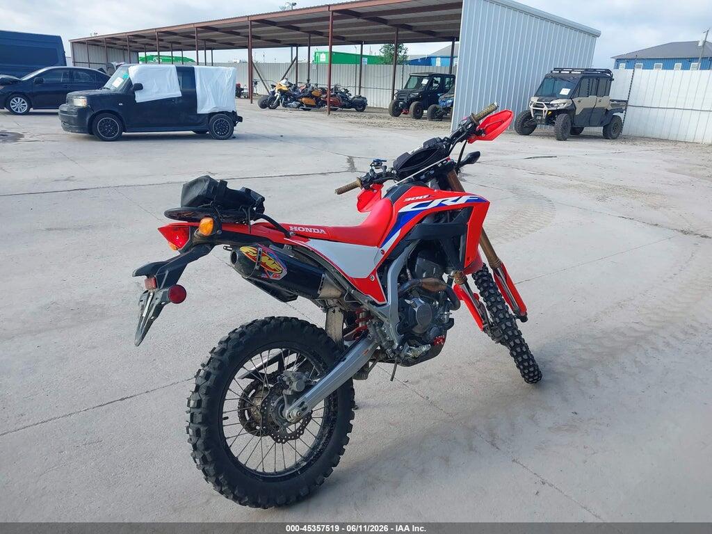 MLHND1612P5203000 2023 HONDA CRF300 photo no. 4