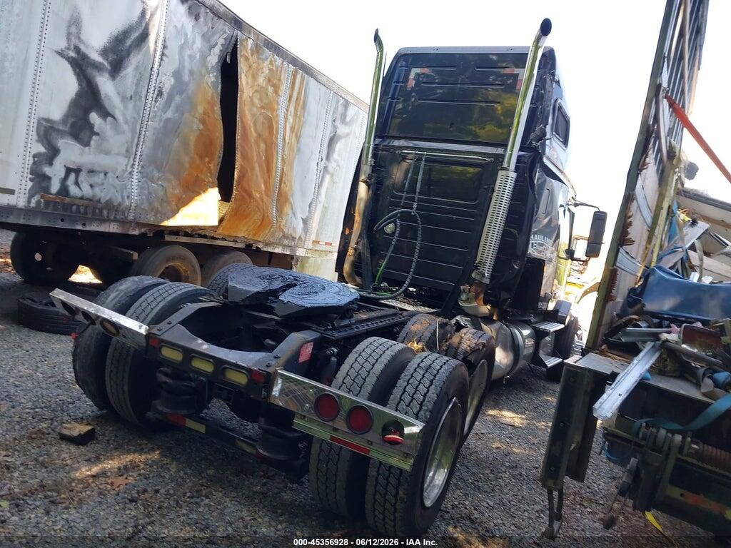 4V4NC9EJXBN531798 2011 VOLVO VN*ORS photo no. 4