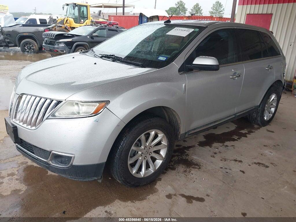 2LMDJ6JK6BBJ26995 2011 LINCOLN MKX photo no. 2