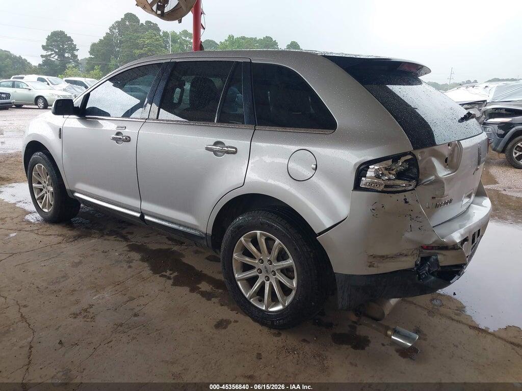 2LMDJ6JK6BBJ26995 2011 LINCOLN MKX photo no. 3