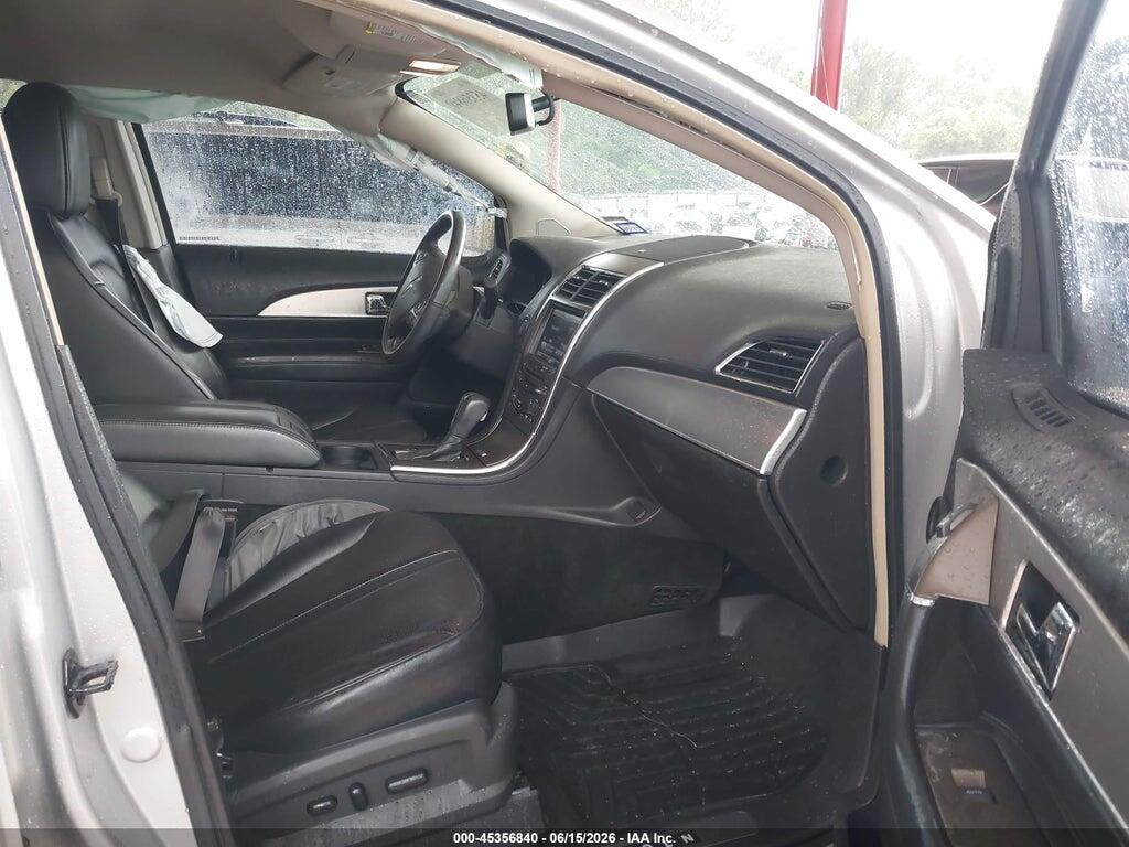 2LMDJ6JK6BBJ26995 2011 LINCOLN MKX photo no. 5