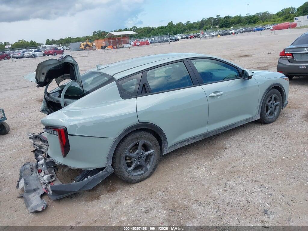 3KPFT4DE5SE061529 2025 KIA K4 photo no. 4