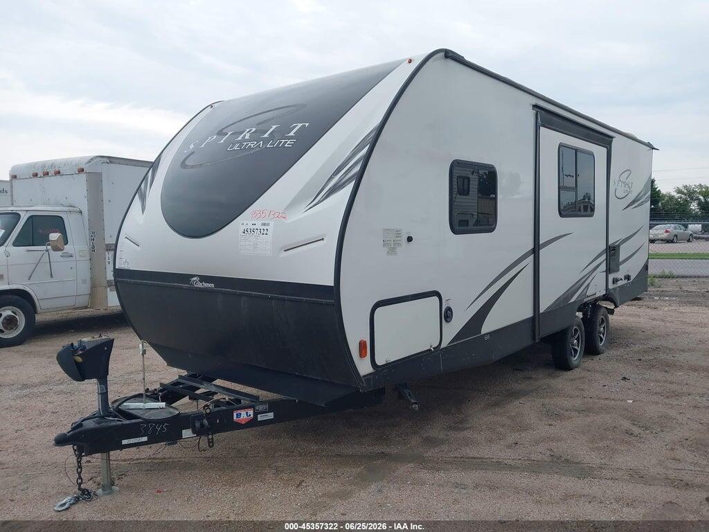 5ZT2SBPB3KS033845 2019 FOREST RIVER SPIRIT ULTRA LITE photo no. 2