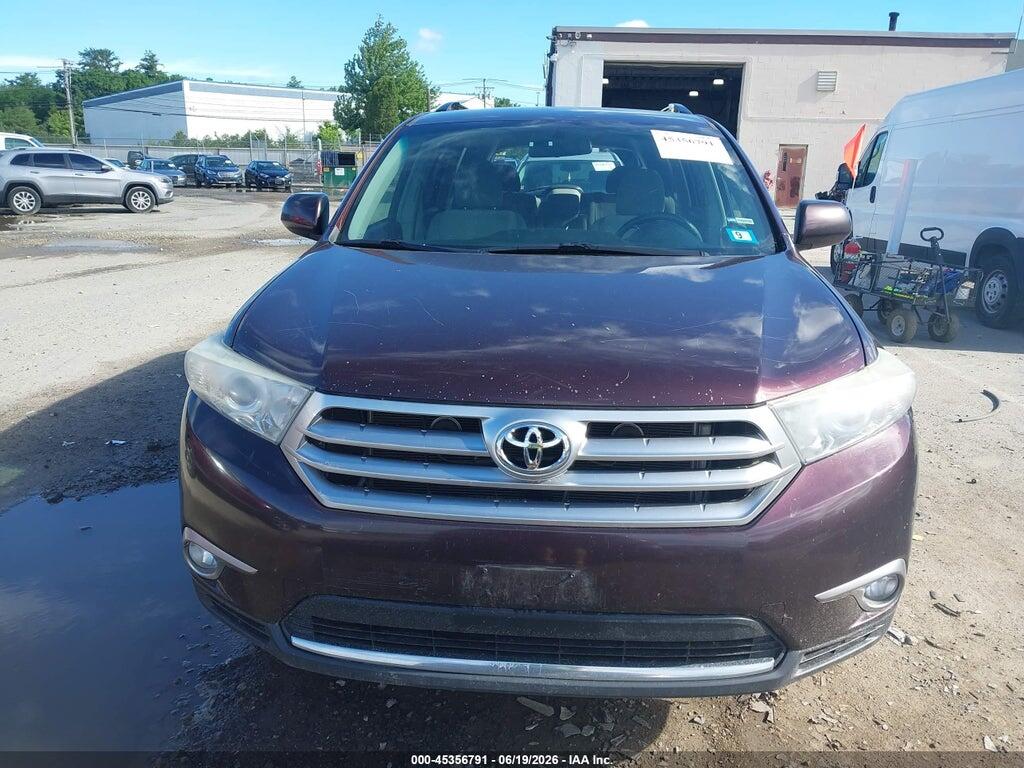 5TDBK3EH6CS133656 2012 TOYOTA HIGHLANDER photo no. 11