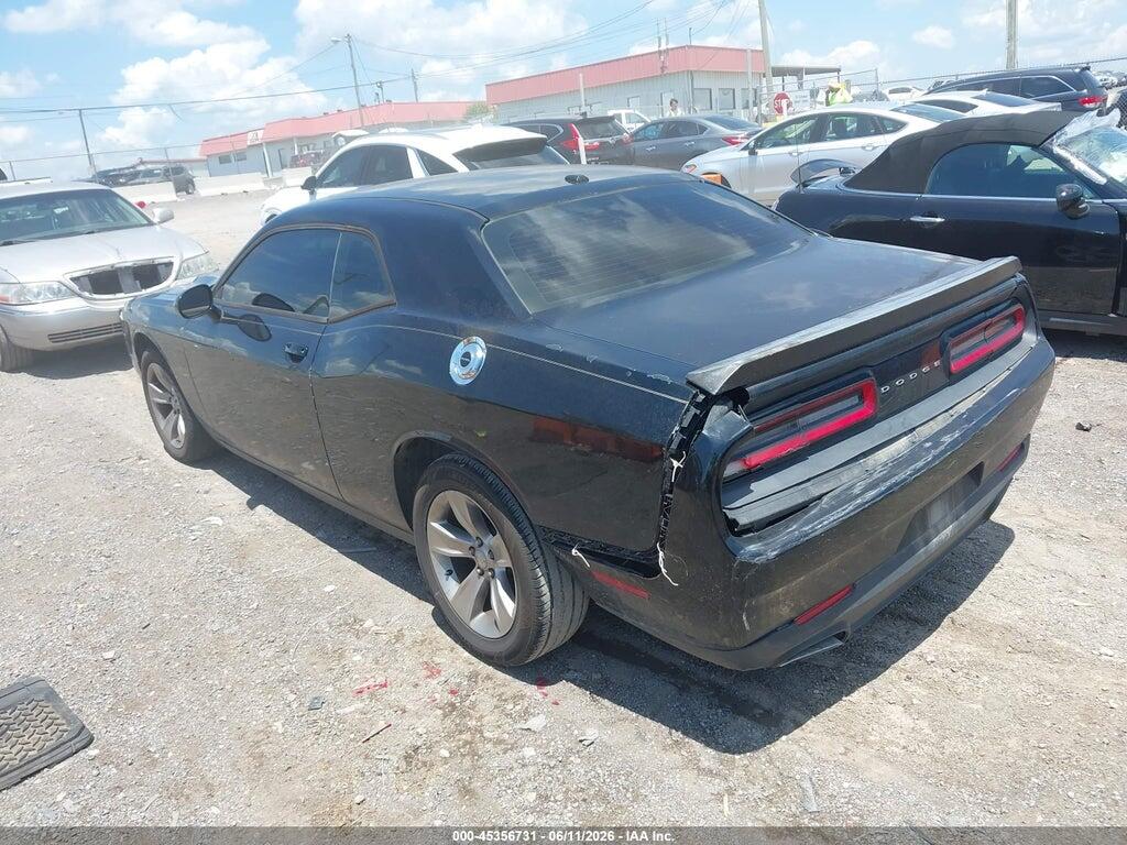 2C3CDZAG2GH300070 2016 DODGE CHALLENGER photo no. 3