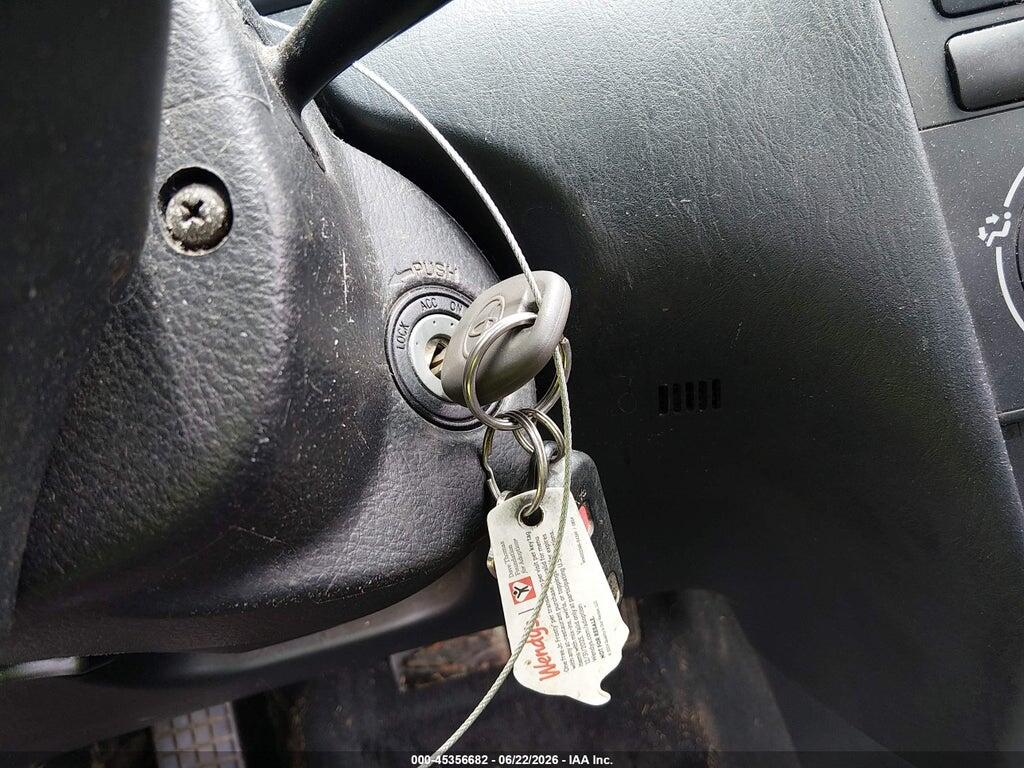 2T1BR32E06C564447 2006 TOYOTA COROLLA photo no. 11