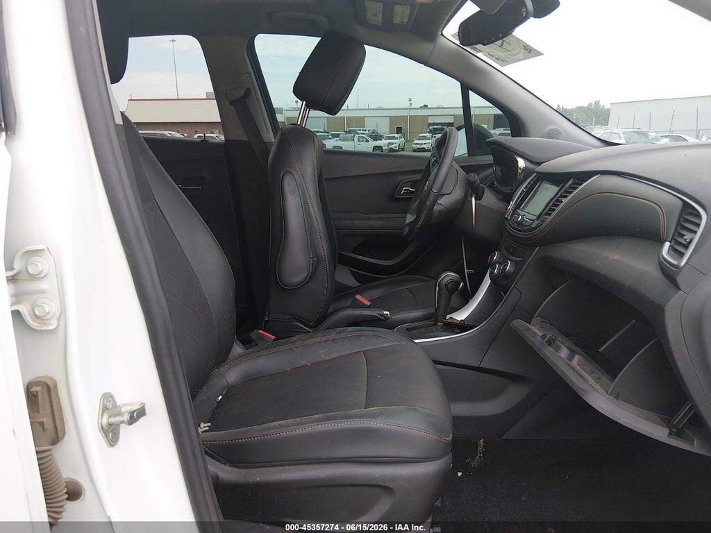 3GNCJLSBXKL161575 2019 CHEVROLET TRAX photo no. 5