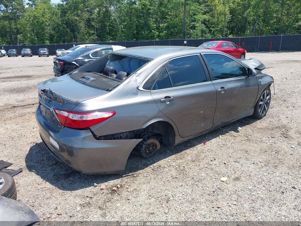 4T1BF1FK2GU131094 2016 TOYOTA CAMRY photo no. 4