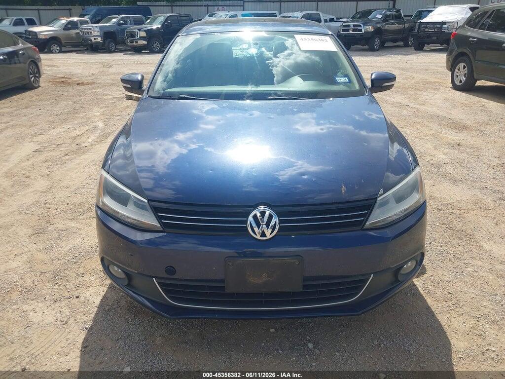 3VWLX7AJ6CM424323 2012 VOLKSWAGEN JETTA photo no. 6