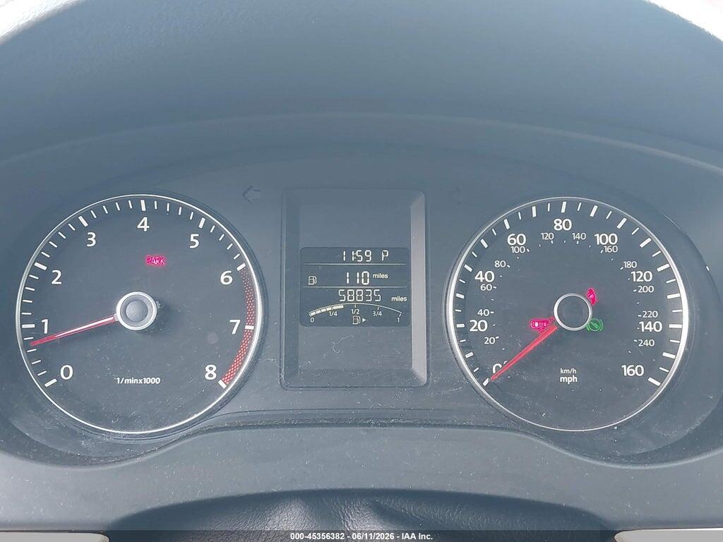 3VWLX7AJ6CM424323 2012 VOLKSWAGEN JETTA photo no. 7