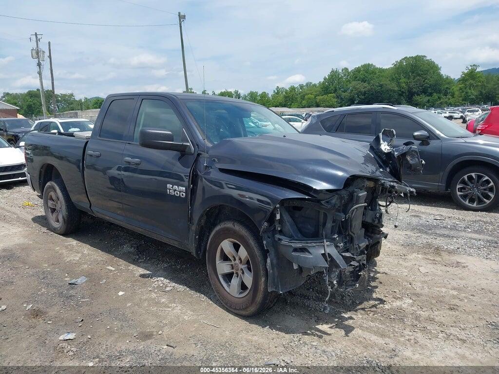 1C6RR6FG5JS299390 2018 RAM 1500 photo no. 1