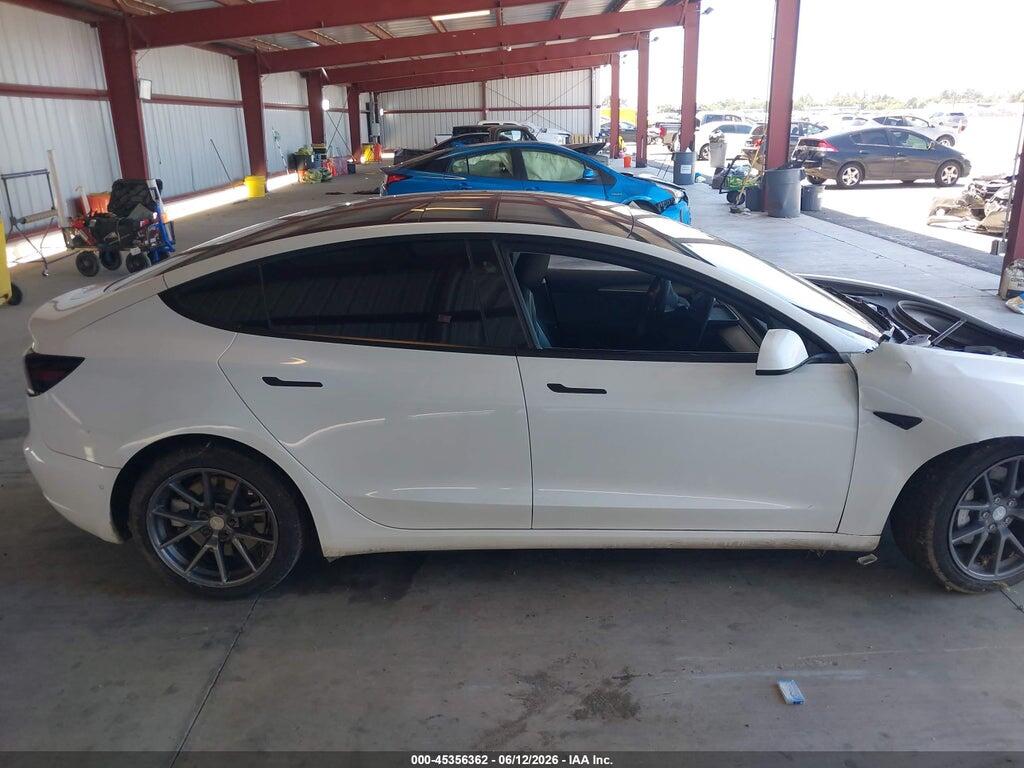 5YJ3E1EB5NF313259 2022 TESLA MODEL 3 photo no. 12