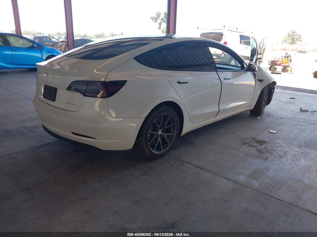 5YJ3E1EB5NF313259 2022 TESLA MODEL 3 photo no. 4