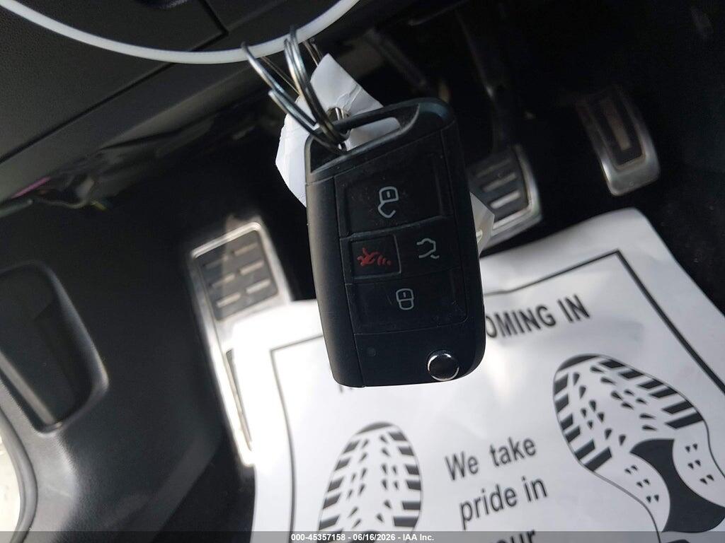 WVWVA7AU8KW122599 2019 VOLKSWAGEN GOLF R photo no. 11