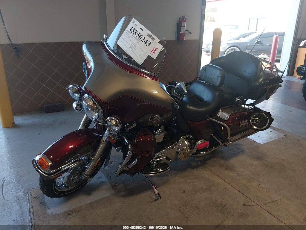 1HD1FC4139Y638294 2009 HARLEY-DAVIDSON FLHTCU photo no. 2