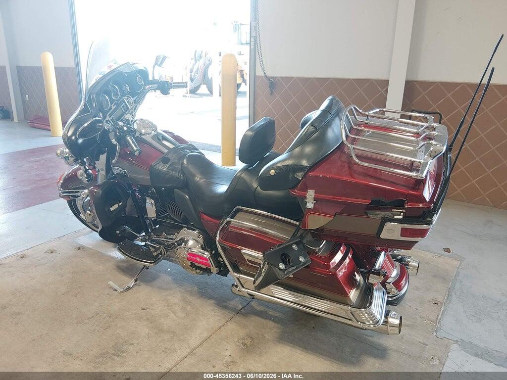 1HD1FC4139Y638294 2009 HARLEY-DAVIDSON FLHTCU photo no. 3