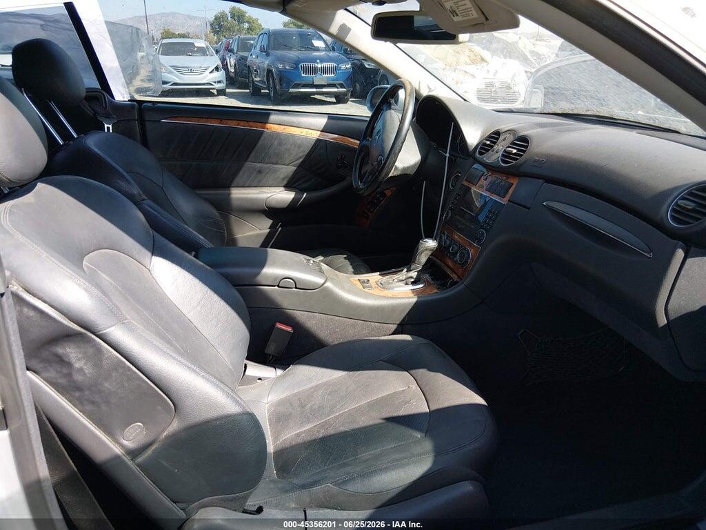 WDBTK65G65T038675 2005 MERCEDES-BENZ CLK 320 photo no. 5